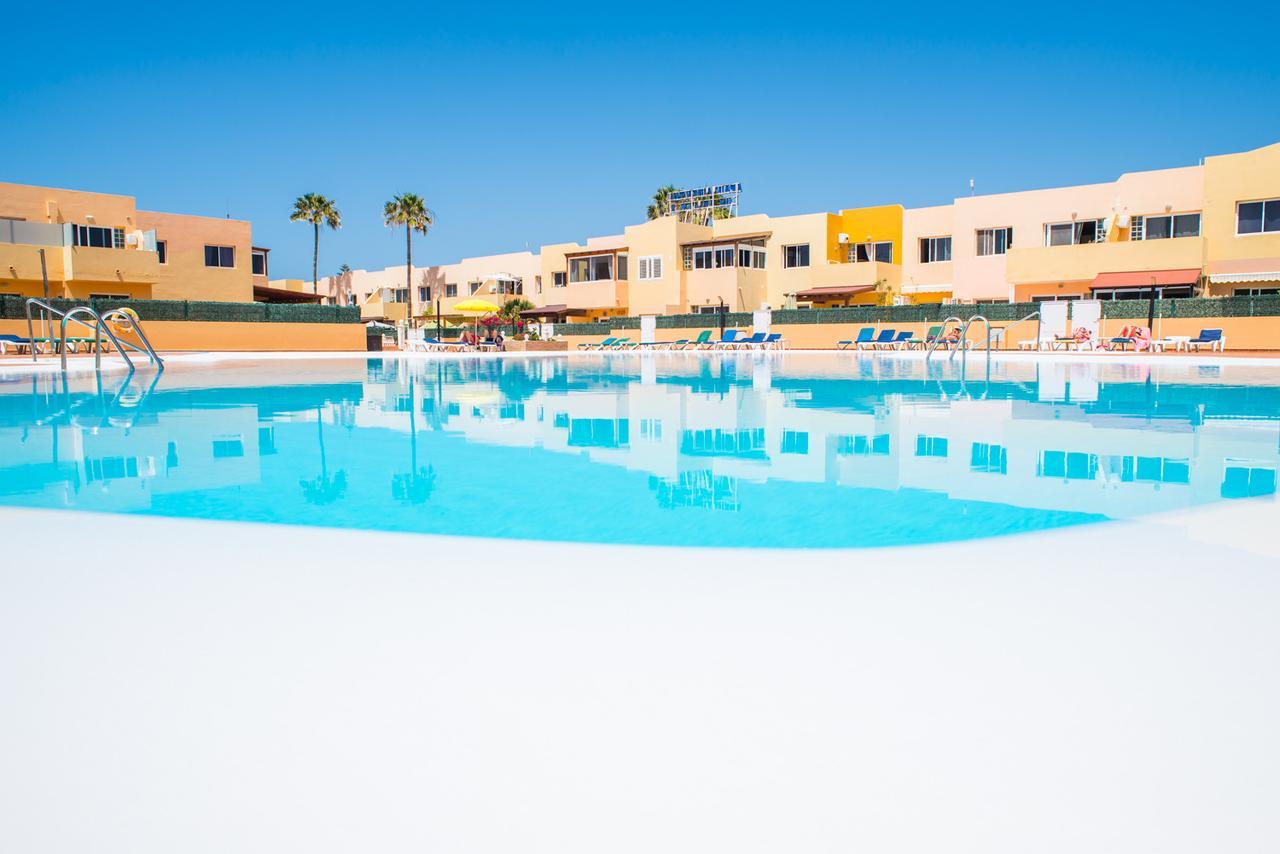 Apartment Delfines Sand Corralejo By Holidays Home Exteriör bild